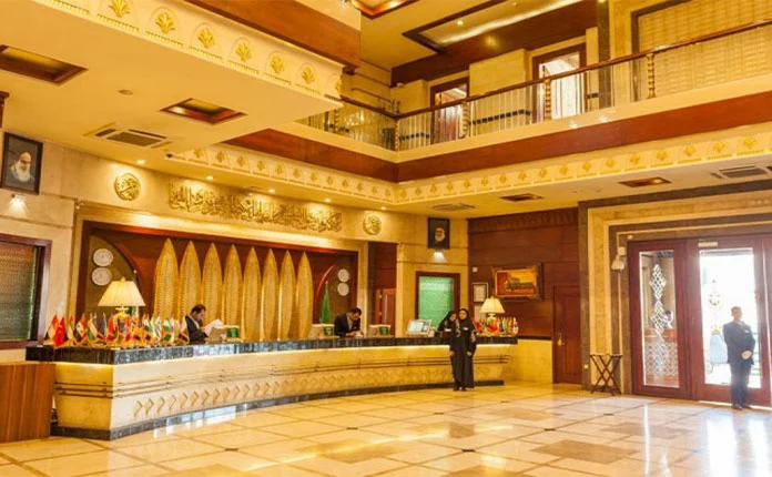 Darvishi Hotel entrance and reservation desk