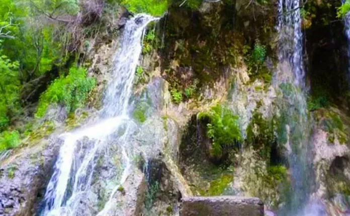 waterfall in al valley 