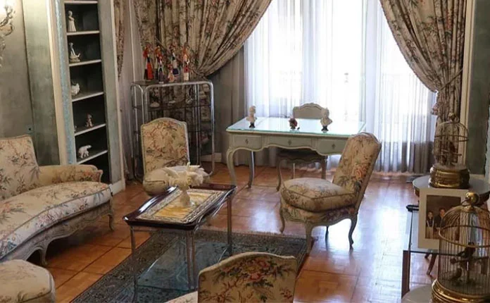 Farhanaz Pahlavi's Room